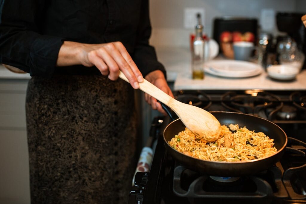 Fathers Day Gift Ideas - Paella Pan and Ingredients